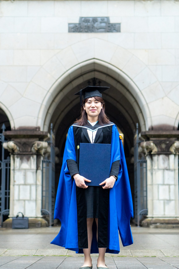 MAD03626 Graduation day at the University of Tokyo